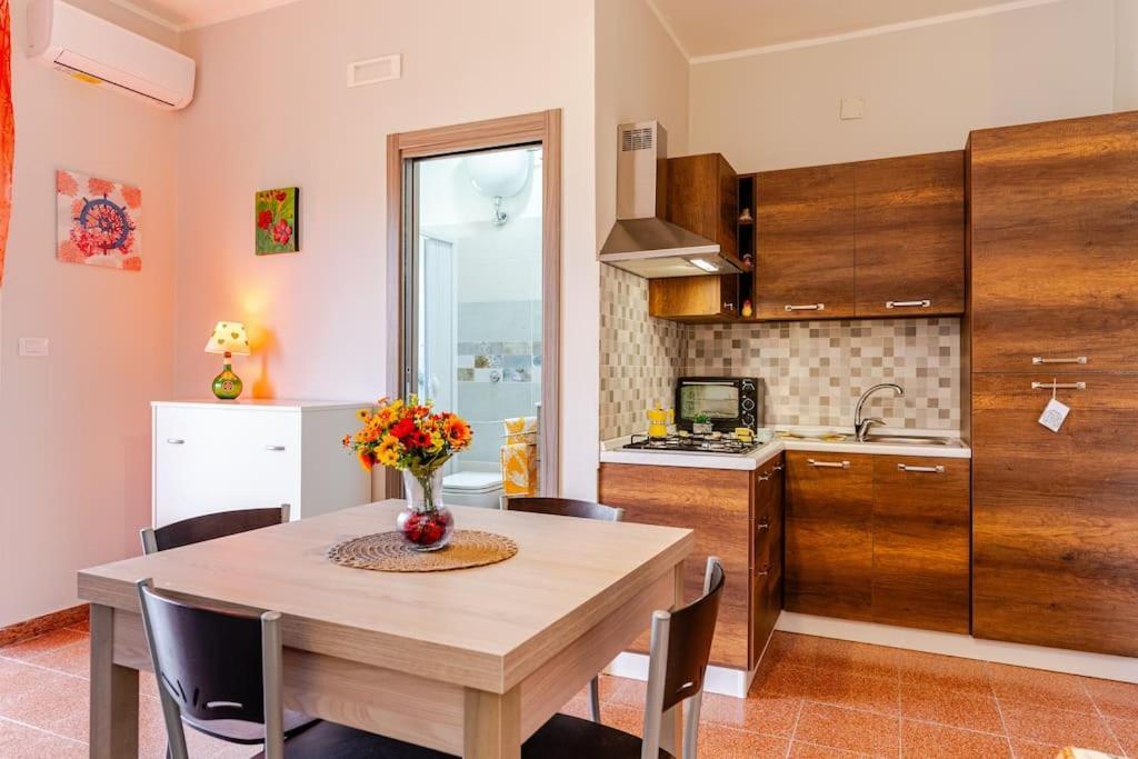 Mare A 200 Mt - Casa Cuore Casello Martucci Exterior foto